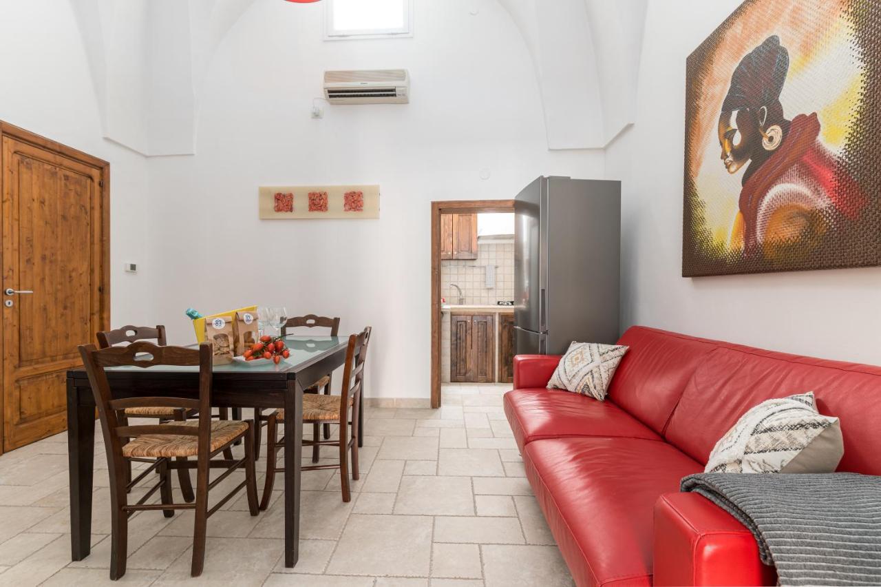 אוסטוני Vista Piazza Home & Solarium By Raro Villas מראה חיצוני תמונה
