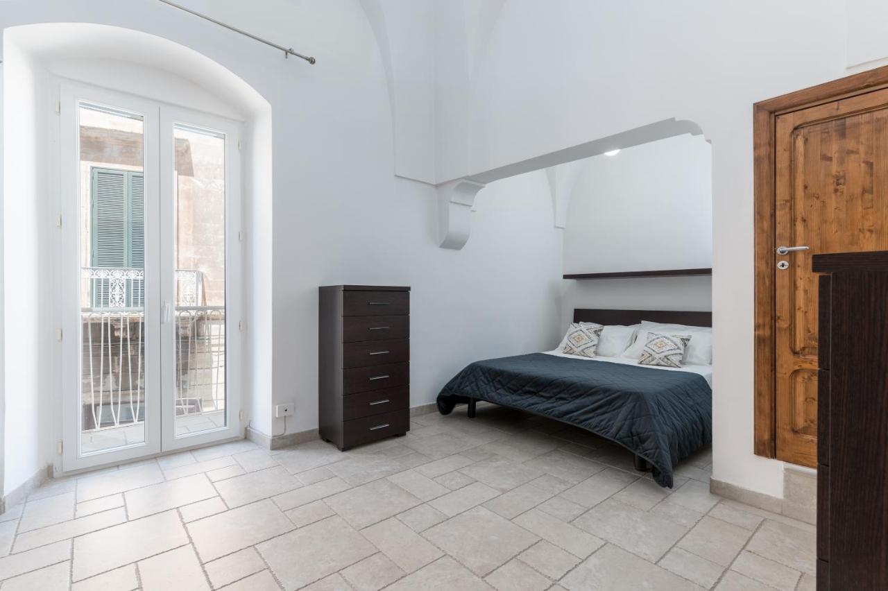 אוסטוני Vista Piazza Home & Solarium By Raro Villas מראה חיצוני תמונה