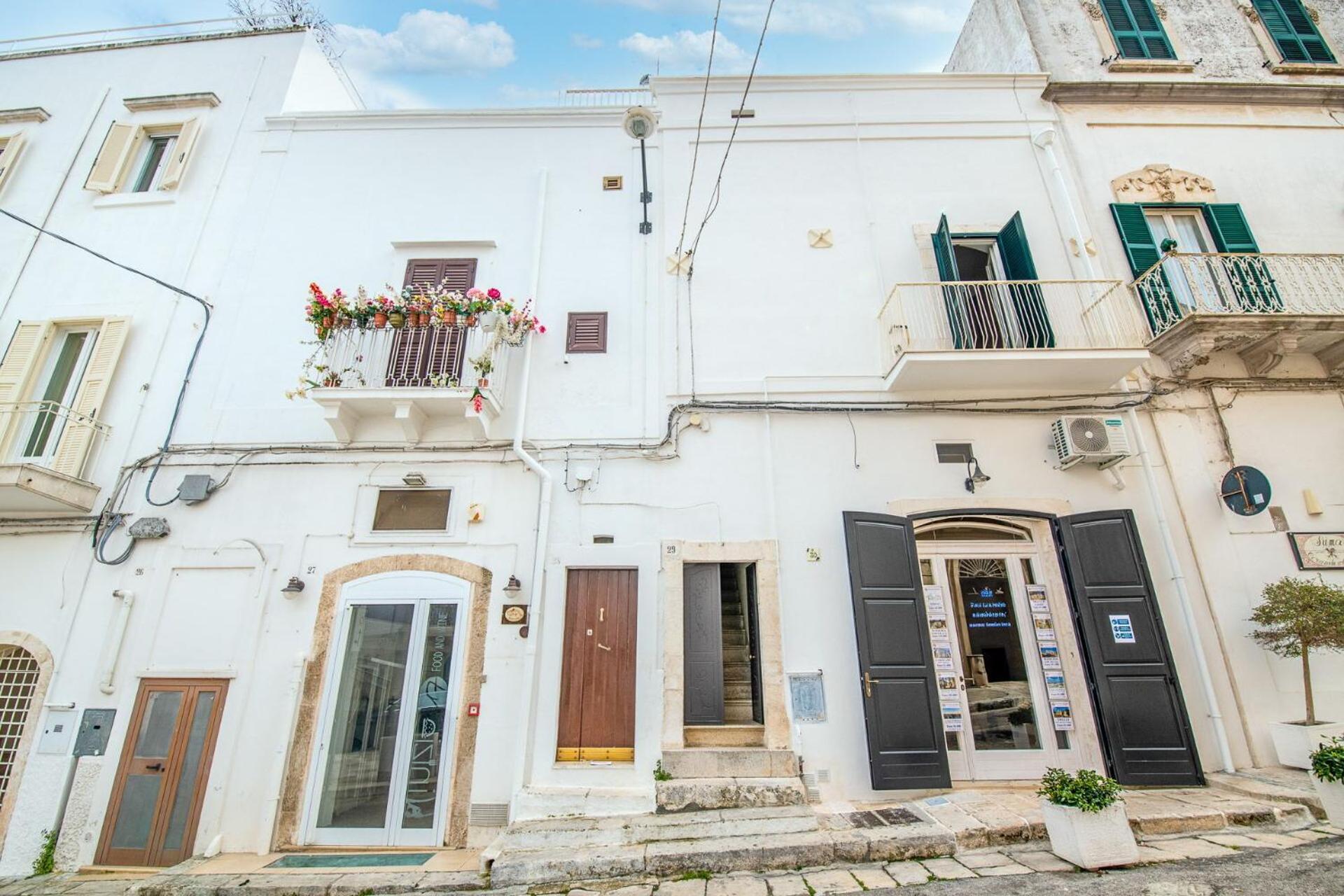אוסטוני Vista Piazza Home & Solarium By Raro Villas מראה חיצוני תמונה